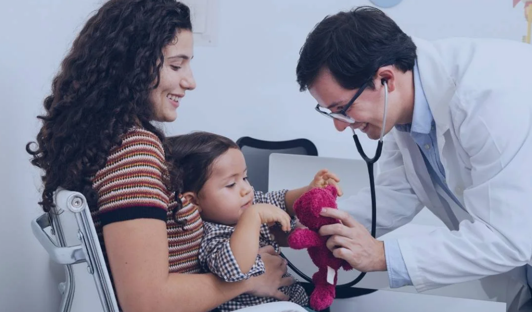 How to Pick a Pediatric Cancer Specialist in India for Your Child?